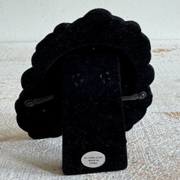 Vintage Ornate Silver Plated Oval Photo Frame with Stand - Picture 8 of 11